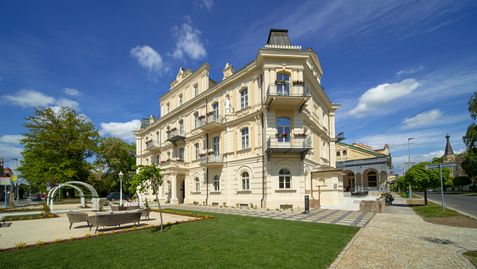 Esplanade Dependance Spa Hotel Monti