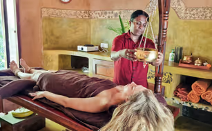 Yasmin Hill Longevity Oasis - Bild 3