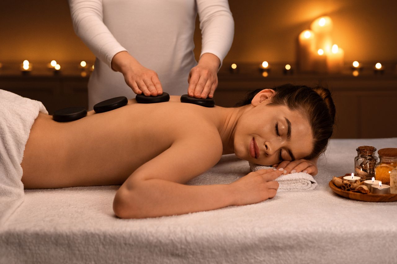 Hot Stone Massage als Teil der Thermotherapie