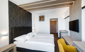 Hunguest Hotel Helios - Bild 2