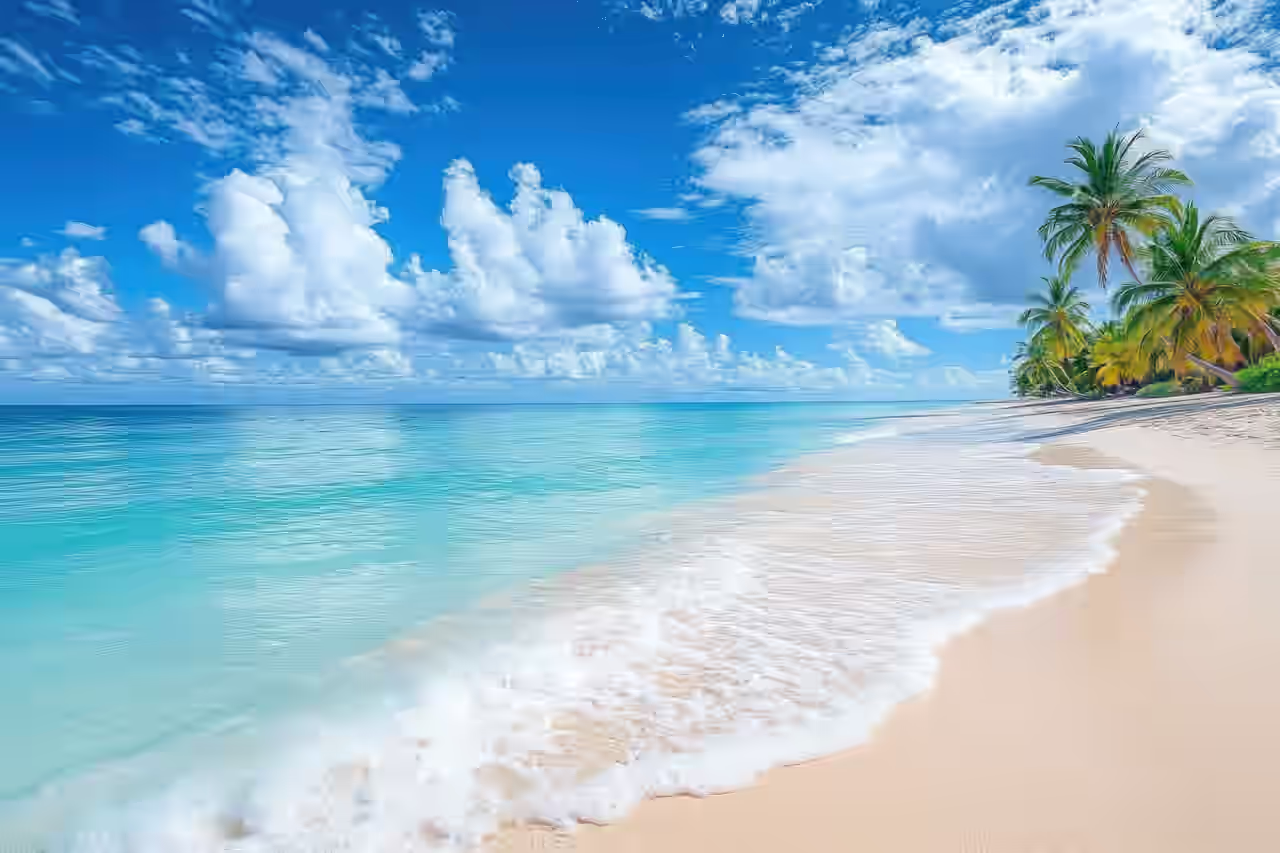 Das Meer mit einem wunderschönen Strand beim Retreat am Meer genießen