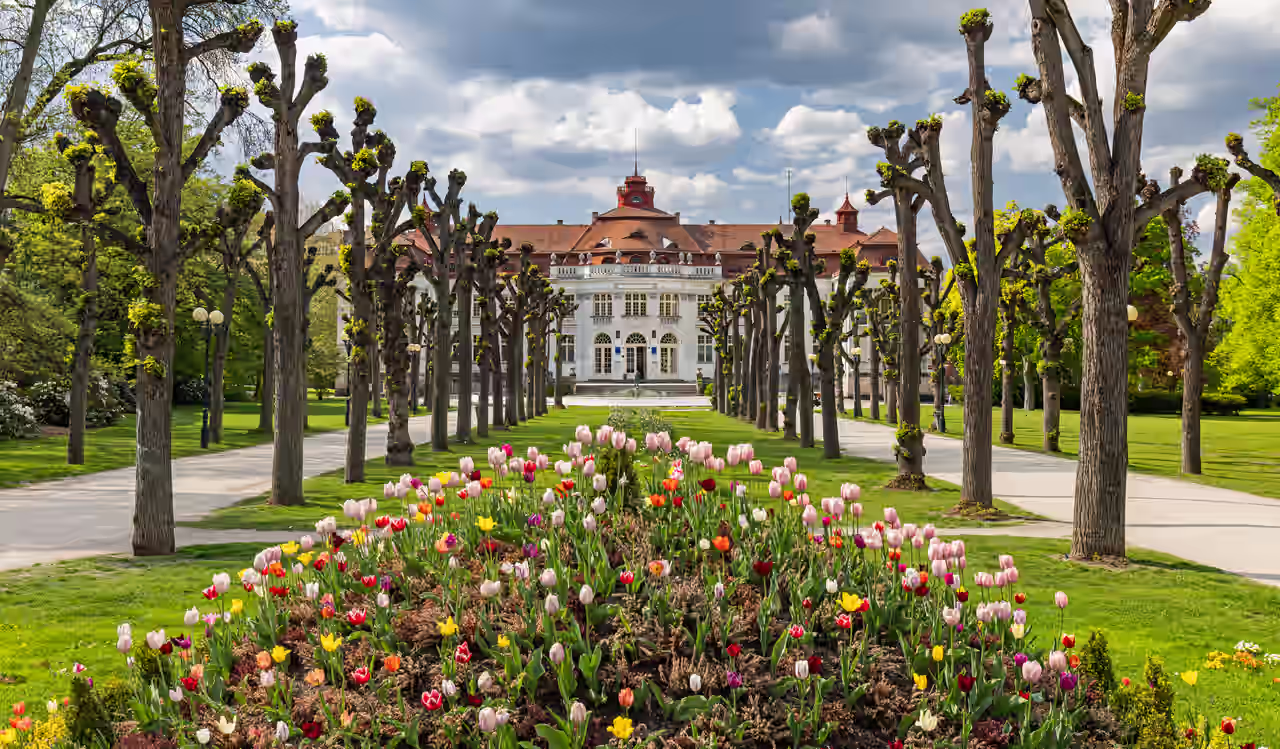 Historisches Spa Haus und Graten in Karlovy Vary