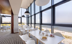 Marine Hotel - Bild 3