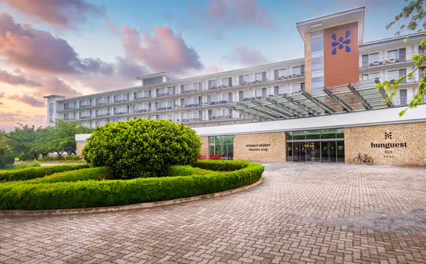 Hunguest Hotel Bük - Bild 1