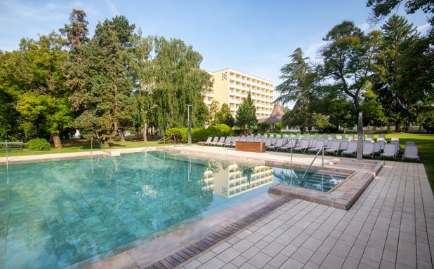 Hunguest Hotel Helios - Zdjęcie 1