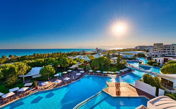 Cornelia Diamond Golf Resort & Spa - Image 1