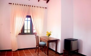 Samaya Waters - Image 2