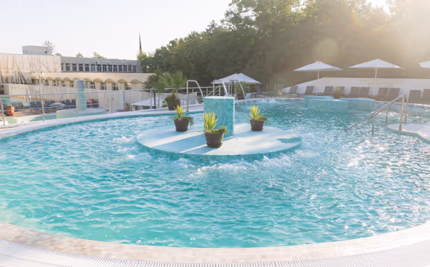 Lotus Therm Spa & Luxury Resort - Bild 1