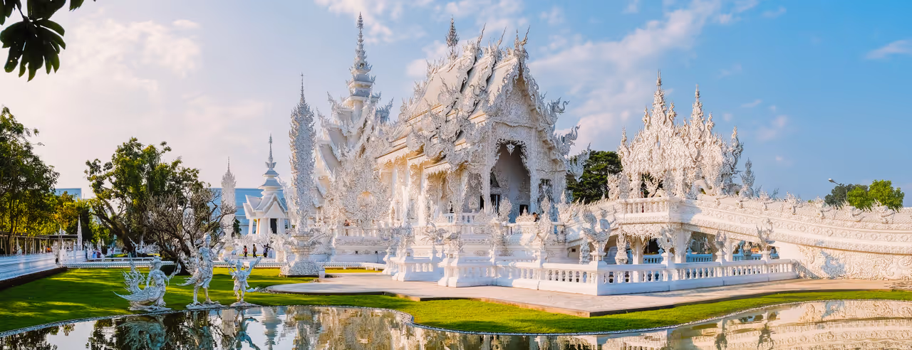 Der "Weiße Tempel" im Norden Thailands