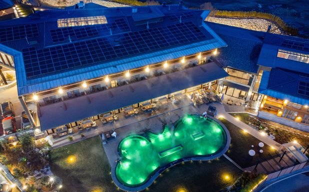 Grand Hotel Therme - Image 1