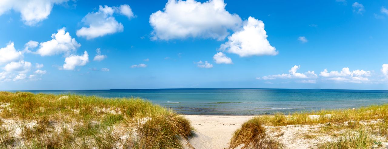 Blick auf die Ostsee genießen, bei einem Aufenthalt im ruhigen Hotel