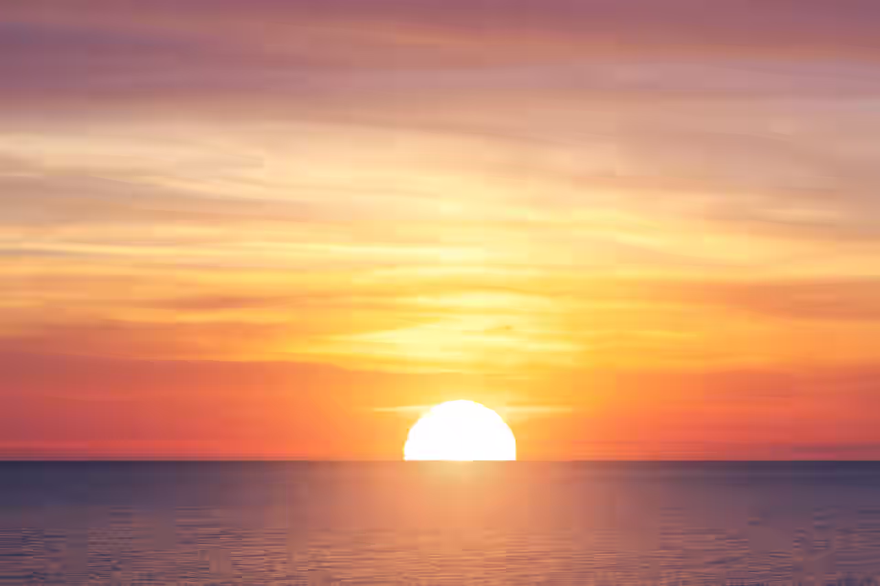 Wundervoller Sonnenuntergang am Meer