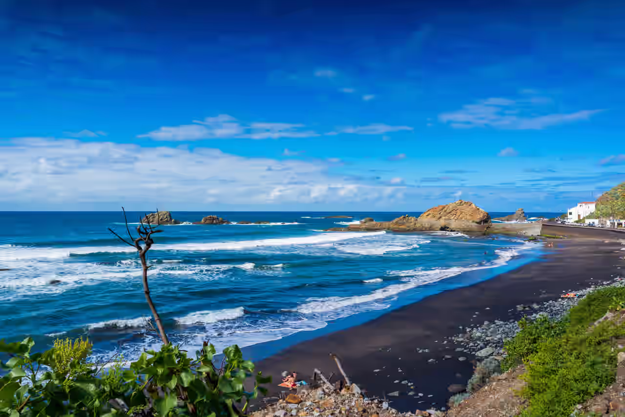 Ein Strand auf den Kanaren