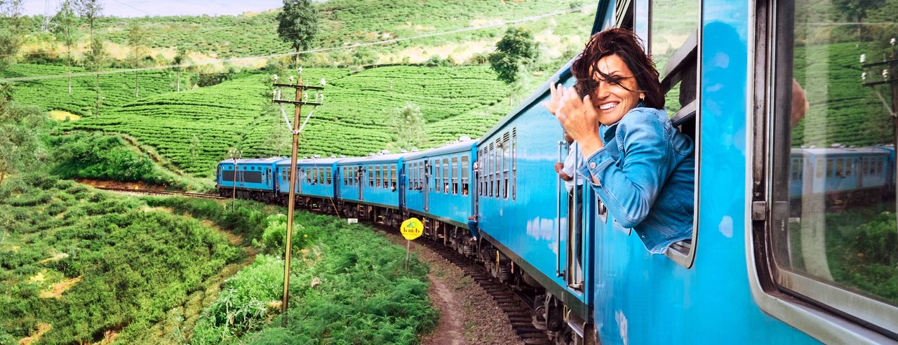 Frau auf Rundreise in Indien