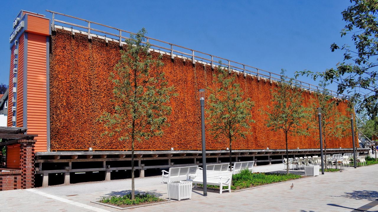 Gradierwerk am Thermalbad im Kurpark Bad Salzuflen