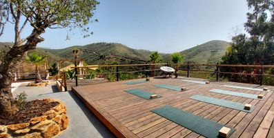 Bikram Yoga - Moodz Spa & Resort