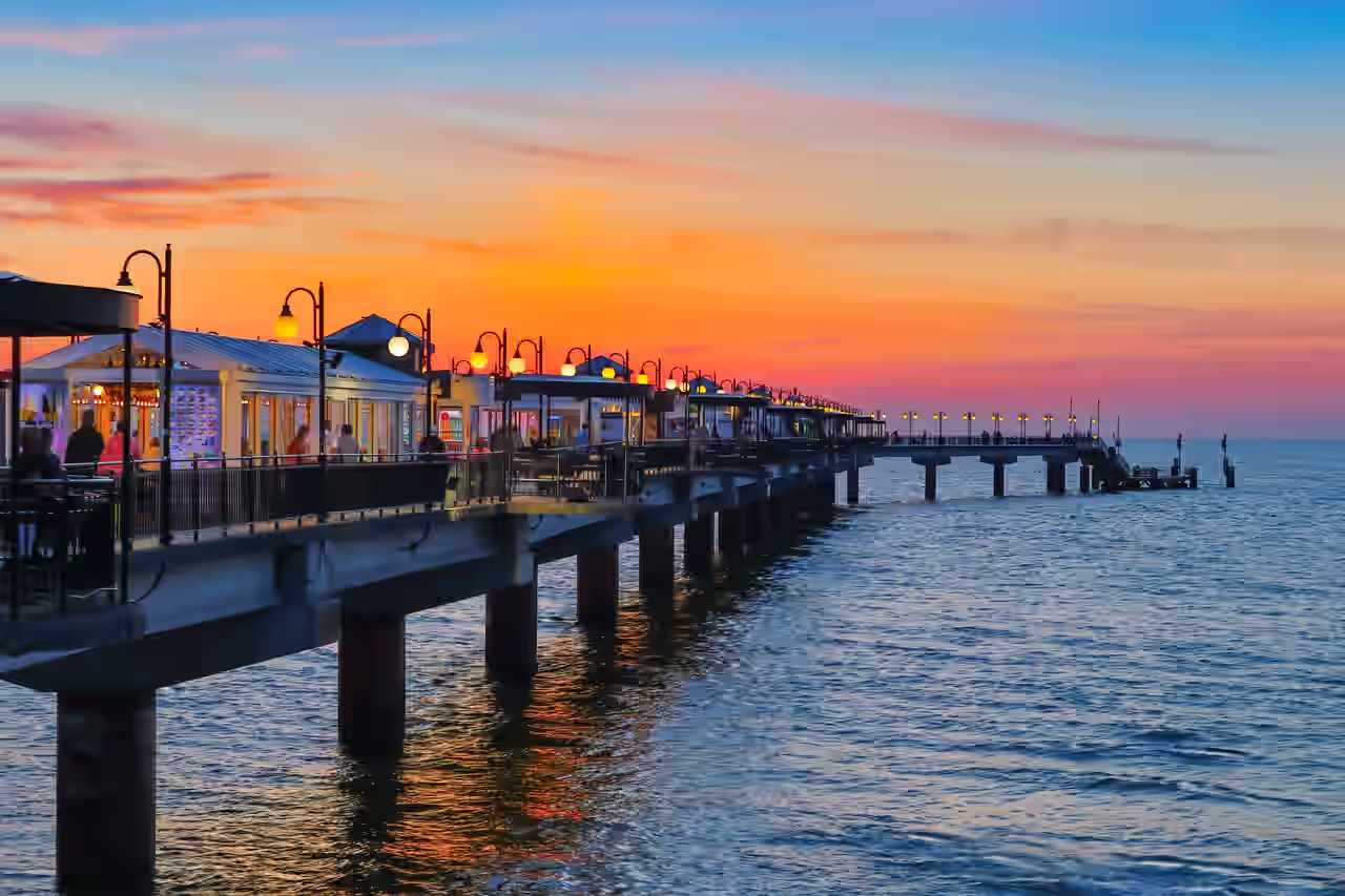 Seebrücke Misdroy bei Sonnenuntergang