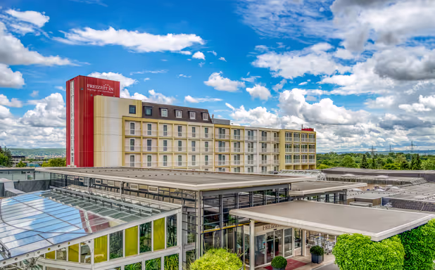 Hotel FREIZEIT IN - Bild 1