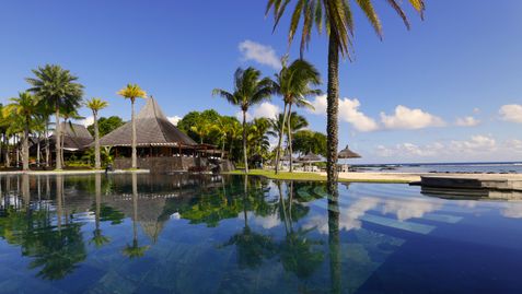 Shanti Maurice Resort & Spa