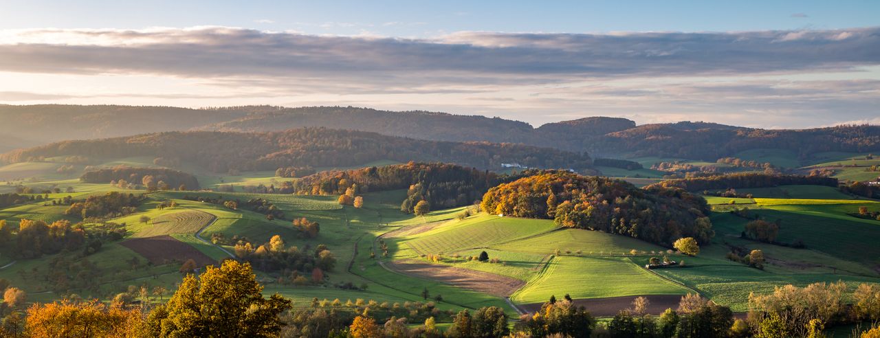 Ein Romantikurlaub im Odenwald verspricht traumhafte Landschaften und eine wunderschöne Auszeit zu Zweit