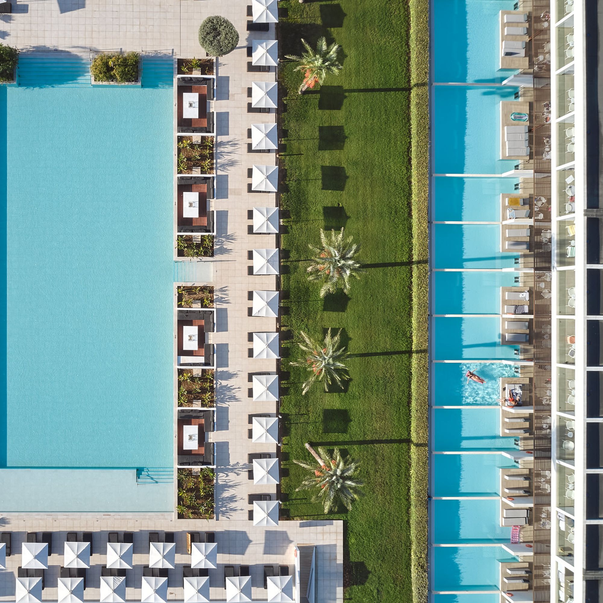 Gennadi Grand Resort.