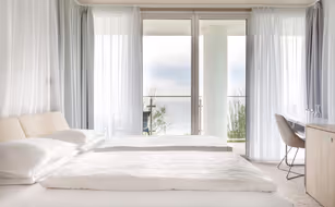 Ultra Marine - Image 4