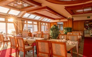 Rugard Thermal Strandhotel - Image 2