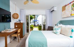 Deluxe Zimmer Beachfront_Bett