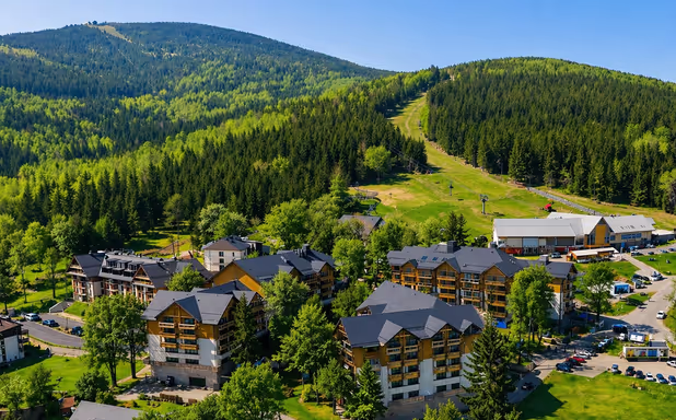 Forest Park Resort & Spa - Image 1