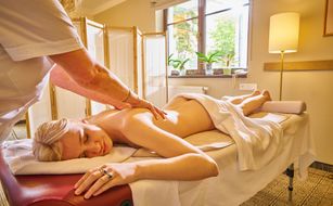 Hotel Queens - Image 4